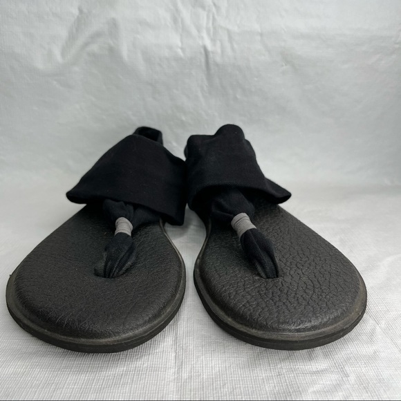 Sanuk Yoga Sling Black Sandals - Picture 3 of 9